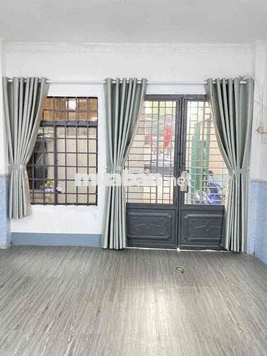 Nguyên căn Hoàng Sa - Tân Bình ( có nội thất )