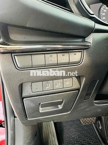 Mazda 3 2023 1.5L Luxury Đỏ Pha Lê 558Tr