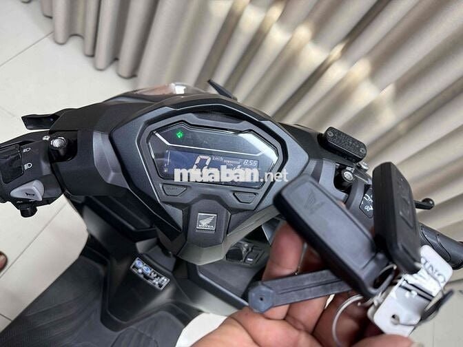 Vario 125 siêu lướt  1 ngàn km cần sang nhượng