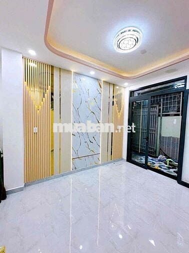 NHÀ MỚI -ĐOÀN VĂN BƠ Q4 TPHCM .