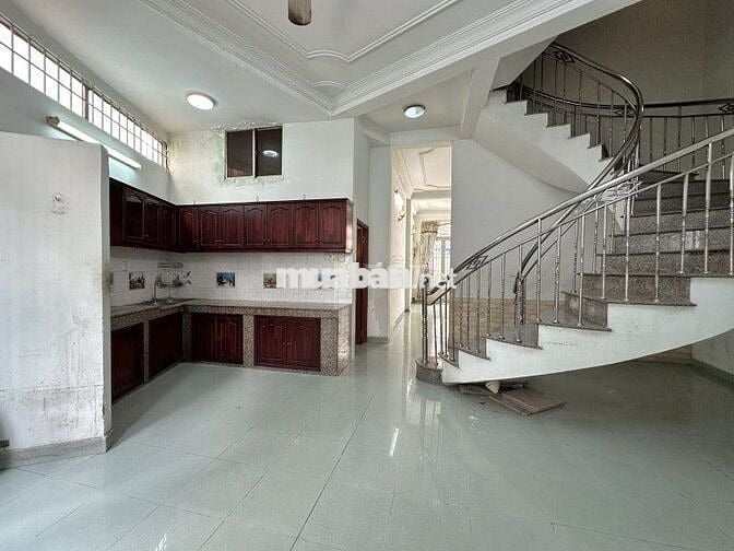MẶT TIỀN NGUYỄN THƯỢNG HIỀN- BÌNH THẠNH- 90M2-4 TẦNG-NỞ HẬU-2 MẶT TIỀN