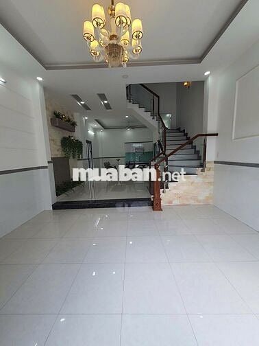 Bán Nhà Mặt Tiền Đường, Căn Góc, 1 trệt 3 lầu 6PN 4WC, p.Trường Thọ