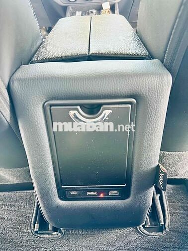 VF3 2025 Mua Pin Vô Nhiều Đồ Chơi
