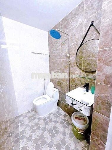NHÀ MỚI -ĐOÀN VĂN BƠ Q4 TPHCM .