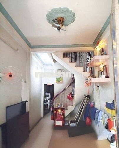 BÁN NHANH NHÀ 4 LẦU - 5PN CMT8 Q.10 - DT 35M² - CHỈ 5.58 TỶ TL