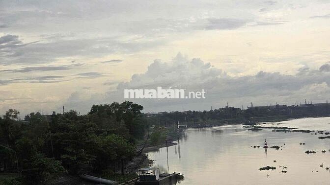 Chủ cần bán gấp đất mặt tiền sông sài gòn