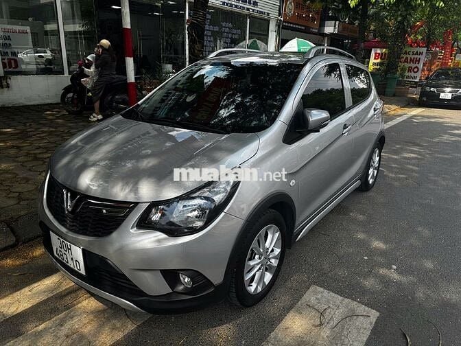 Ô tô VinFast Fadil 2021 màu bạc, 35.000 km