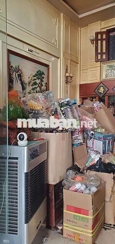 NHÀ MẶT TIỀN KD (6,2m x 13,5m) ĐƯỜNG 702 GẦN SÁT HỒNG BÀNG Q11