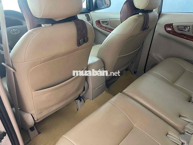 Toyota Innova 2008 G - 147000 km