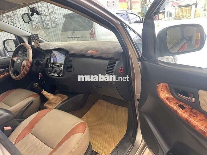 💲: 238 triệu 🚘: TOYOTA INNOVA E 2013 Bản đủ