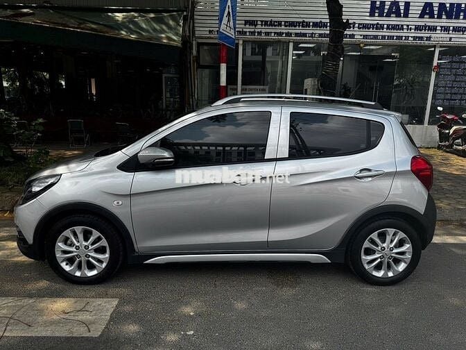 Ô tô VinFast Fadil 2021 màu bạc, 35.000 km