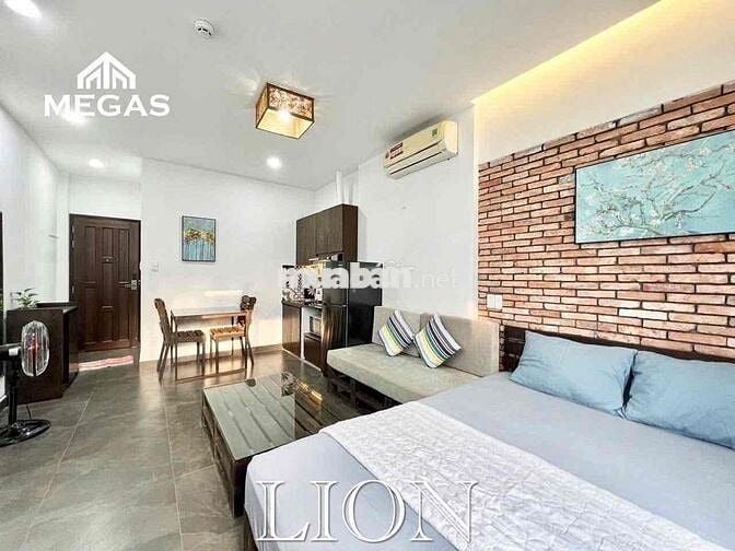 CHO THUÊ CĂN HỘ BAN CÔNG CAO CẤP NGAY CẦU KIỆU ( HOÀNG SA ) MỚI GIÁ RẺ
