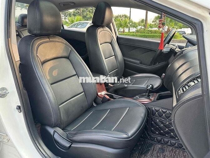 Kia K3 2014 1.6 AT - 120000 km 1 chủ bao zin chêch