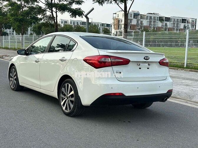 Kia K3 2014 1.6 AT - 120000 km 1 chủ bao zin chêch