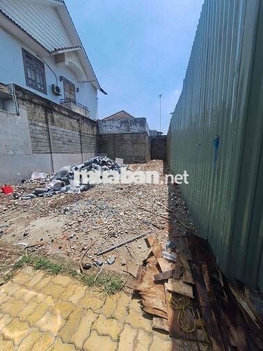 đất mt thới tam thôn9 ngang 6,45m. buôn bán kd tốt giá cit 3,899tỷ