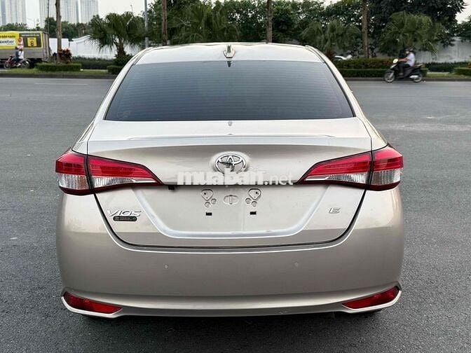 Vios 2022 E 1.5 MT - 68000 km