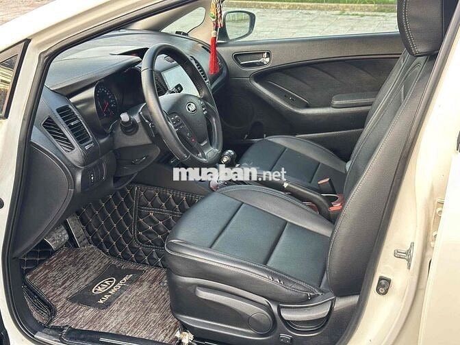 Kia K3 2014 1.6 AT - 120000 km 1 chủ bao zin chêch