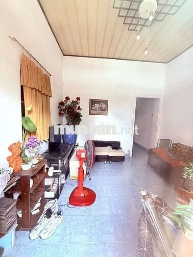 Bán nhà, Hoà Hưng, Quận10, 45m2, 3Tầng, Hẻm Xe hơi, 4PN, Giá 6.5Tỷ(TL)