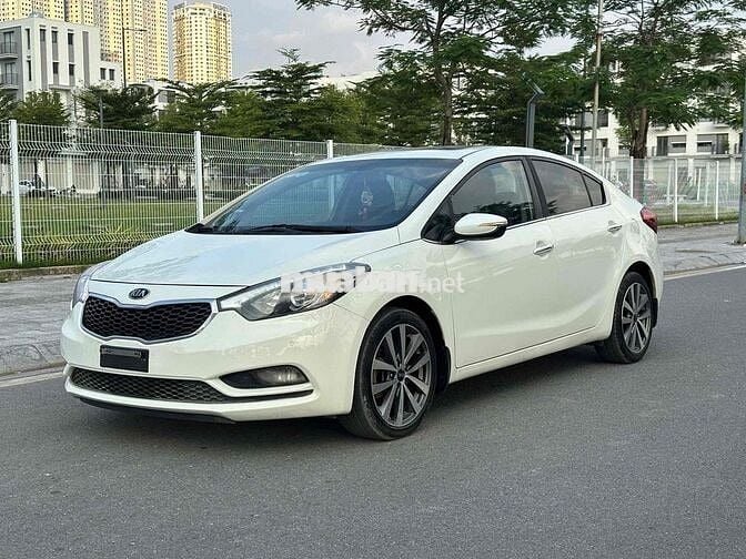 Kia K3 2014 1.6 AT - 120000 km 1 chủ bao zin chêch