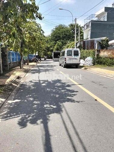 đất mt thới tam thôn9 ngang 6,45m. buôn bán kd tốt giá cit 3,899tỷ