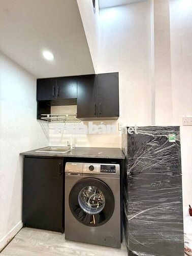 🏡 CHDV1PN tách bếp – Cô Bắc, Phú Nhuận tone đen – trắng siêu hiện đại!