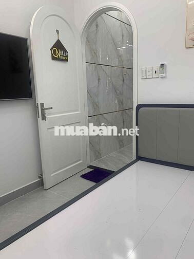 SIU HIẾM -- VỊ TRÍ ĐẸP - 2 MẶT CỰC THOÁNG - NỞ HẬU - XE HƠI TRÁNH VI V