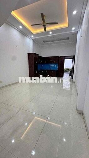 Nhà Đẹp Hẻm Xe Tải đg Q.Trung P11: 4x28m, 4pn, 5wc, sân thượng
