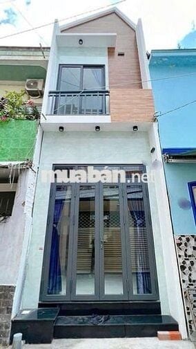 Nhà 2 phòng trục chính hẻm XVNT
