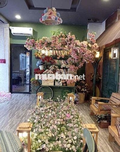 SIÊU HOT MẶT BẰNG TRỐNG SUỐT CĂN GÓC 2 MT - Gò Dầu, Tân Phú- Vỉa hè 3m