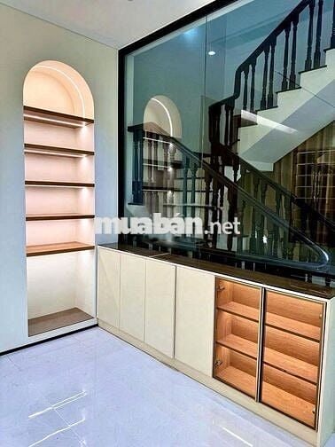 Cho Thuê Nhà Đường Nơ Trang Long, Bình Thạnh ( Sân Thượng - 4PN, 5WC )