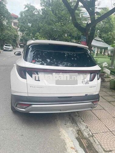 Hyundai Tucson 2025 1.6 Turbo - 4000 km