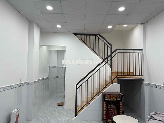 Cho thuê nhà hẻm lớn đường Bùi Viện, Phường Phạm Ngũ Lão quận 1