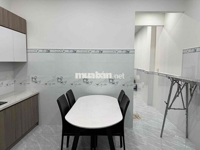 Cho thuê nhà hẻm lớn đường Bùi Viện, Phường Phạm Ngũ Lão quận 1