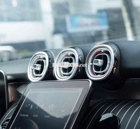 Mercedes GLC200 4Matic 2023 - Đen Nâu - 17.000 km