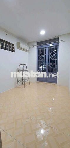 Cho thuê nhà 2pn2wc Đinh Tiên Hoàng p1 Bình Thạnh