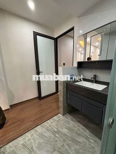 Hơn 8 tỷ - NHÀ ĐẸP GẦN TIMES CITY – TAM TRINH – THOÁNG SÁNG, CÓ SÂN