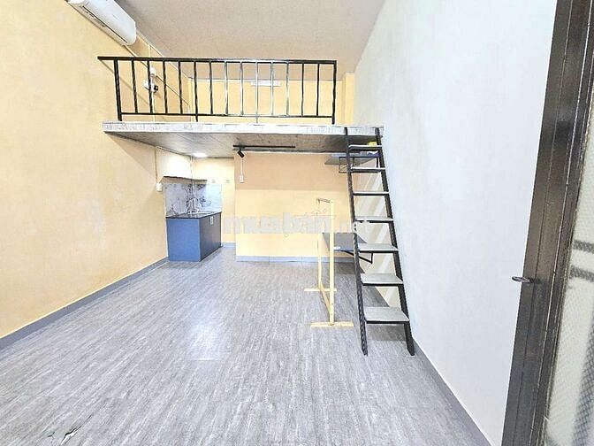 CHO THUÊ PHÒNG BANCON 40M2 THOÁNG NGAY NGUYỄN VĂN LƯỢNG ,GV