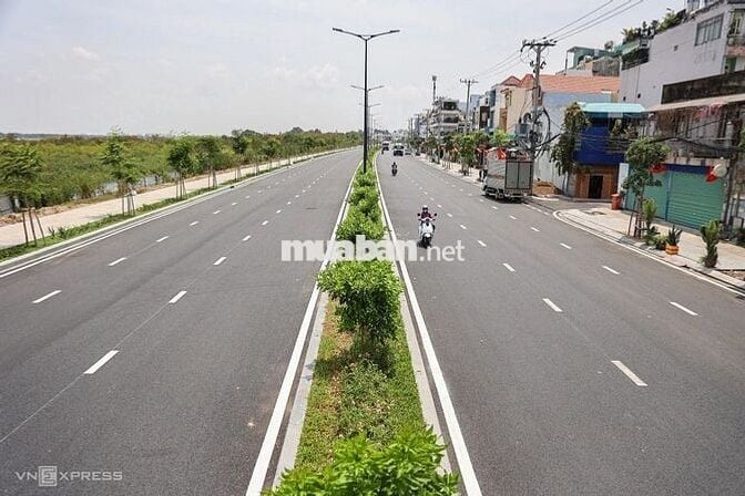 Cho Thuê Nhà , Phòng 38m2 và 42m2 - Đường C12