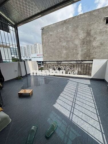 Hơn 8 tỷ - NHÀ ĐẸP GẦN TIMES CITY – TAM TRINH – THOÁNG SÁNG, CÓ SÂN