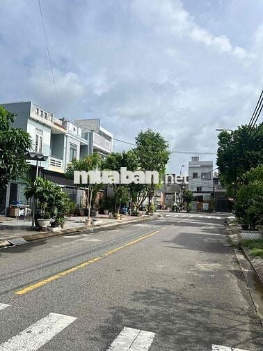 Chính Chủ Lô SƠN THUỶ 1 _ Ngay TT Quận NHS Thông Thẳng Biển _ Xây CH