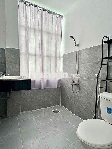 Cho Thuê Căn Hộ 1PN Tách Bếp Ban Công Thang Máy Ở Trần Quang Khải Q1