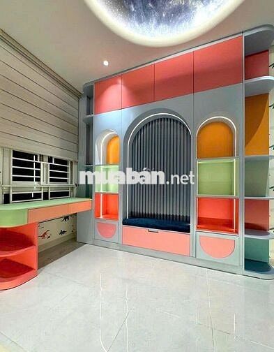 Cho Thuê Nhà Đường Nơ Trang Long, Bình Thạnh ( Sân Thượng - 4PN, 5WC )