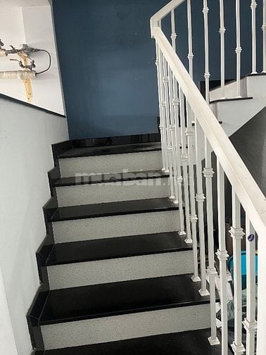 Bán nhà hẻm 6m đường 783 Cao Lỗ P4Q8. 4x15m 1 trệt 1 lửng 2 lầu ST