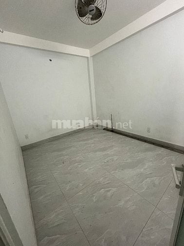 Bán nhà hẻm 6m đường 783 Cao Lỗ P4Q8. 4x15m 1 trệt 1 lửng 2 lầu ST