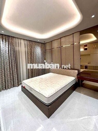 Cho Thuê Nhà Đường Nơ Trang Long, Bình Thạnh ( Sân Thượng - 4PN, 5WC )