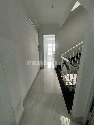 Bán nhà hẻm 6m đường 783 Cao Lỗ P4Q8. 4x15m 1 trệt 1 lửng 2 lầu ST