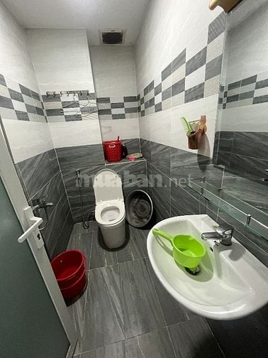 Bán nhà hẻm 6m đường 783 Cao Lỗ P4Q8. 4x15m 1 trệt 1 lửng 2 lầu ST
