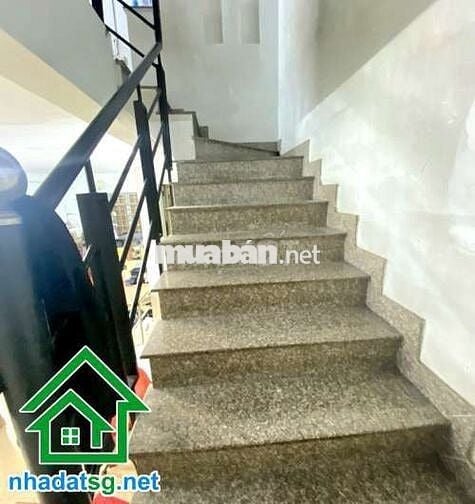 HẺM 3.5M, VÀI CĂN RA MẶT TIỀN – DT 66.1M2 (5.8x11.4) – 3PN, 2WC
