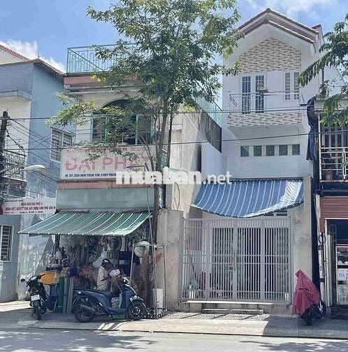 99M2 – NHÀ MỚI 2 MẶT THOÁNG - MẶT TIỀN CMT8 BÌNH DƯƠNG - 3 TẦNG