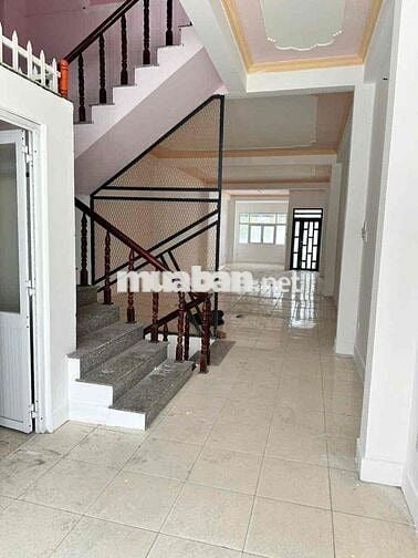 nha cho thue mặt tiền tran van trà.hung phu can tho